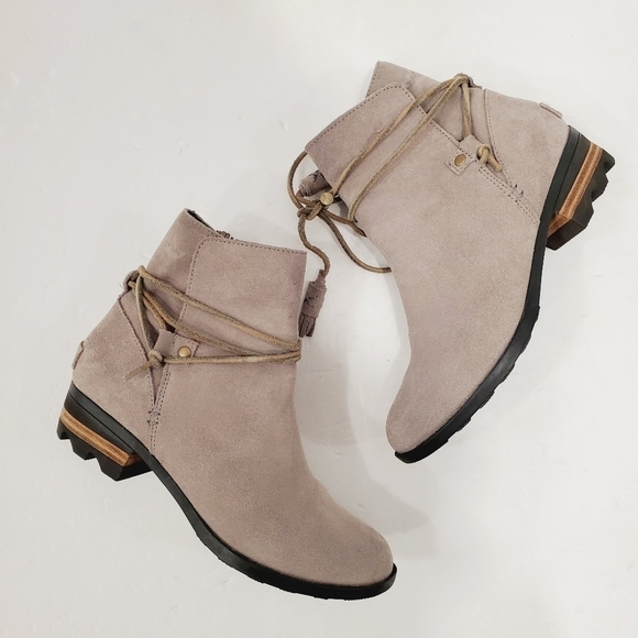 Sorel Farah Gray Suede Ankle Boots - Picture 6 of 8